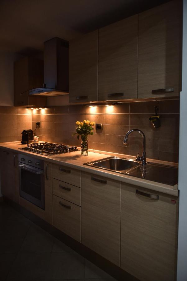 Modern Apartament Făgăraş Екстериор снимка