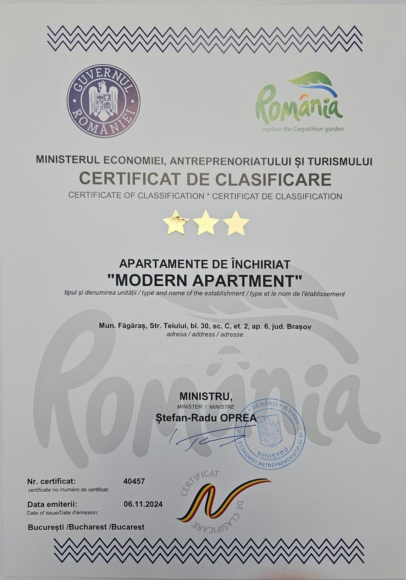 Modern Apartament Făgăraş Екстериор снимка