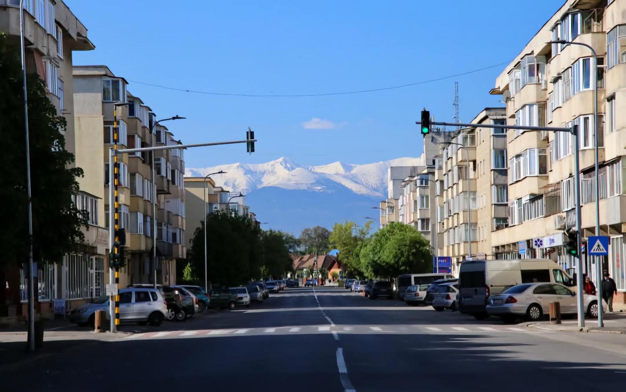 Modern Apartament Făgăraş Екстериор снимка